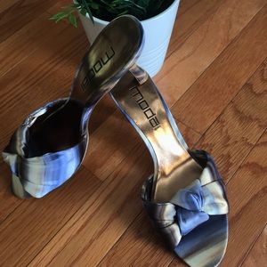 Moda Spana Multi-Colored Heals